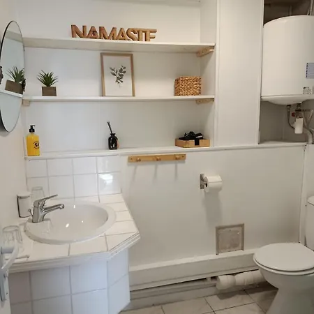 Le Nid Des Alouettes, Comfortable Furnished 1-bedroom Appartamento Puilboreau